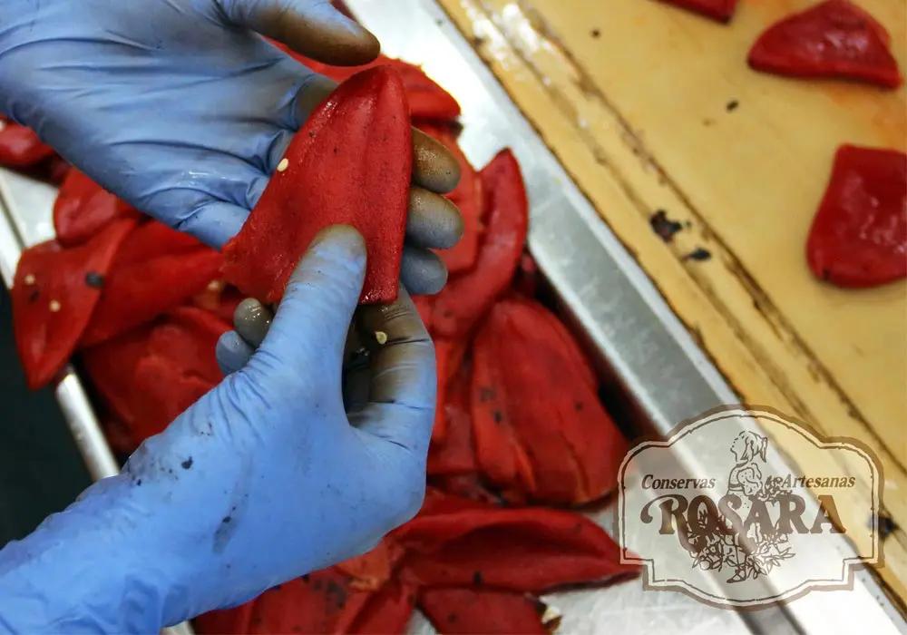 Pimientos del piquillo de Lodosa entero Extra 9/18 frutos Tarro 250 ml | CONSERVAS ROSARA Conservas Rosara