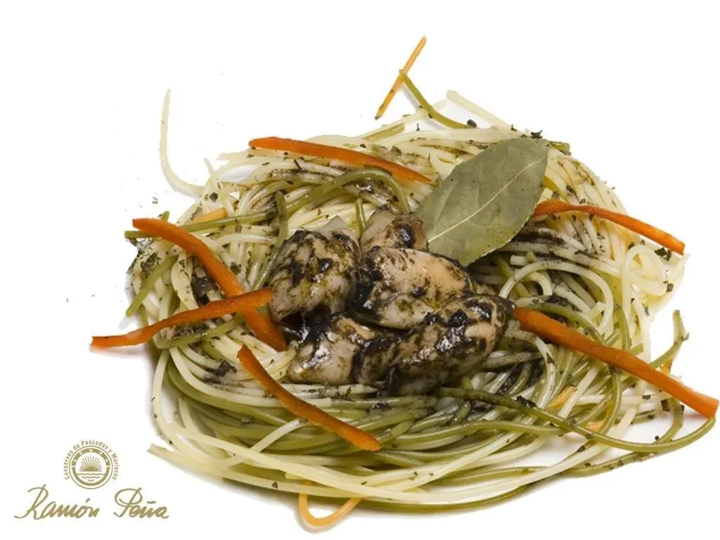 Chipirones en su tinta |  Ramón Peña LP Conservas Ramón Peña